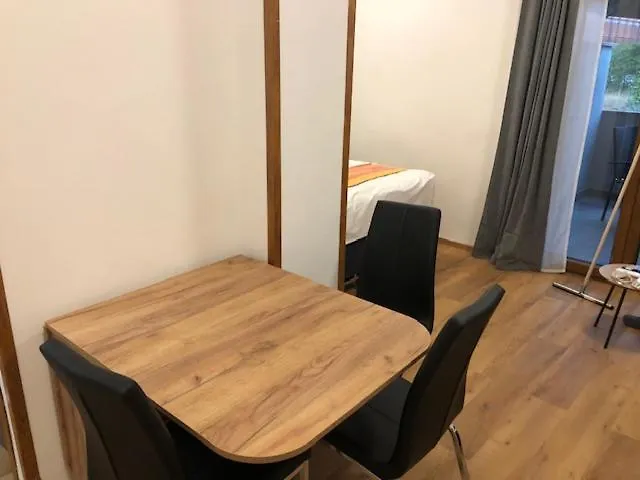 Apartment Almira Pula Maison d'hôtes
